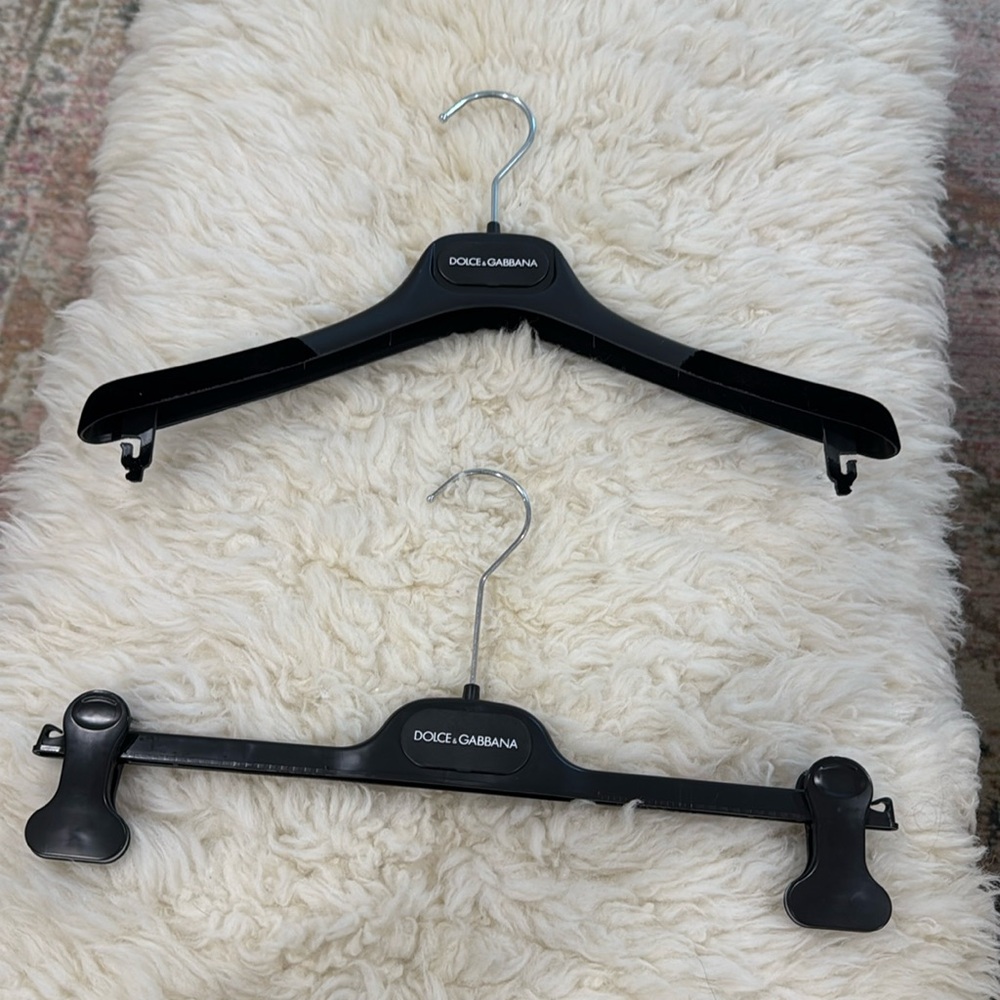AUTHENTIC DOLCE & GABBANA NON SLIP OANT/SKIRT HANGER